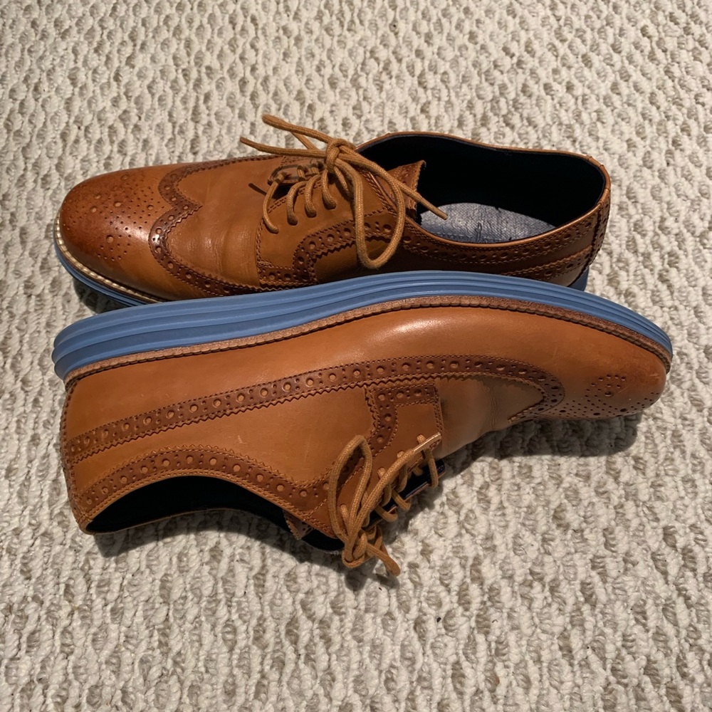 Cole Haan Brown and Blue Oxford Shoes with Brogue Detailing